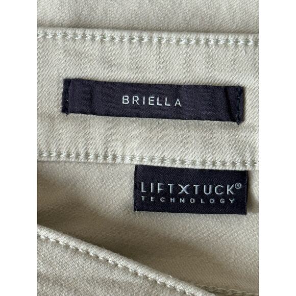 NYDJ Shorts Briella 11 inch jean shorts tan size 18W - Picture 7 of 7